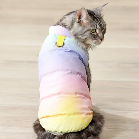Warme kattenjas met lijnbevestiging