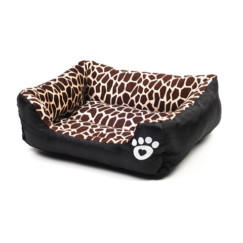 Katoenen hondenmand met dierenprint